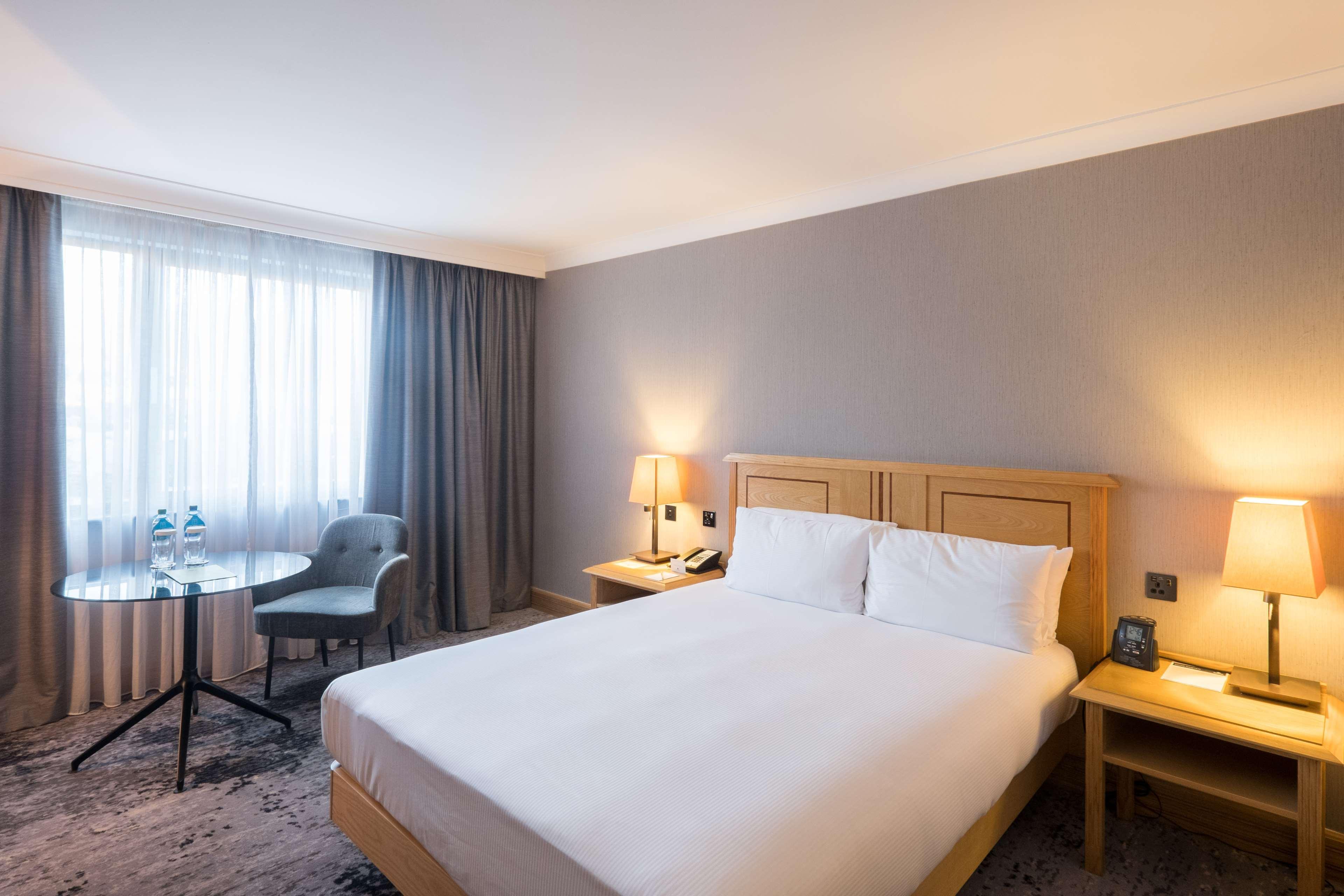 Doubletree By Hilton Swindon Hotel Luaran gambar