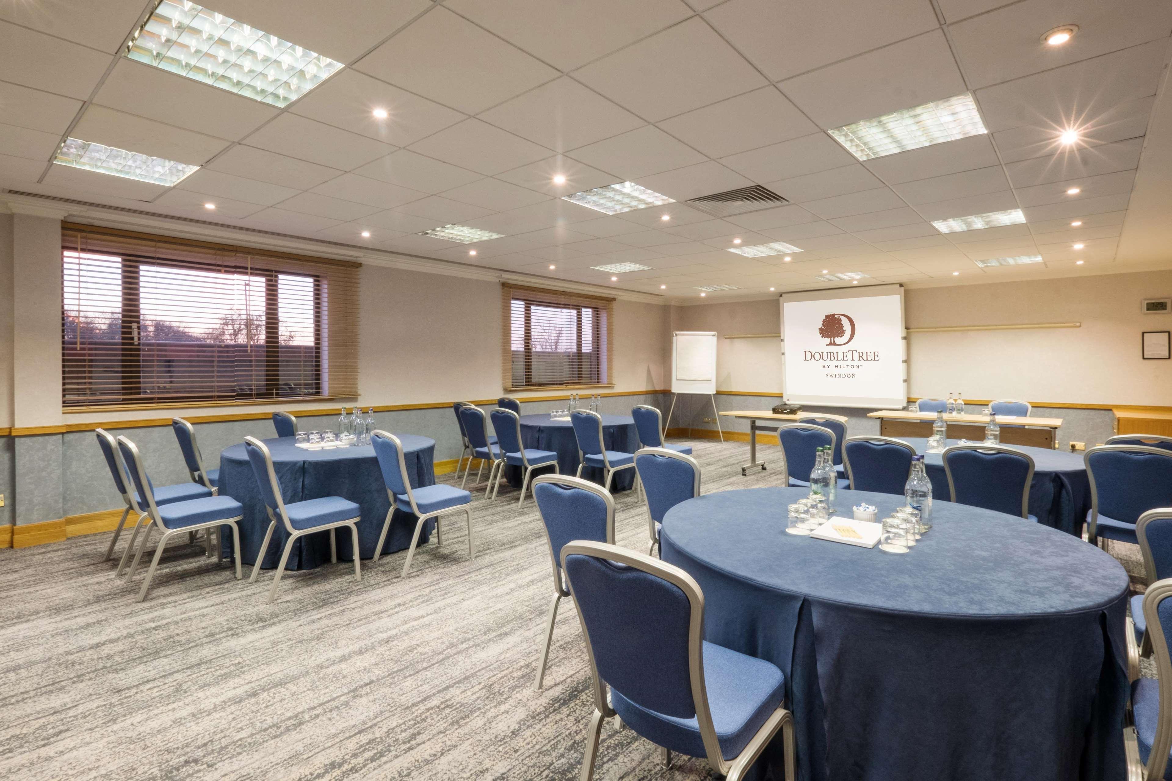 Doubletree By Hilton Swindon Hotel Luaran gambar